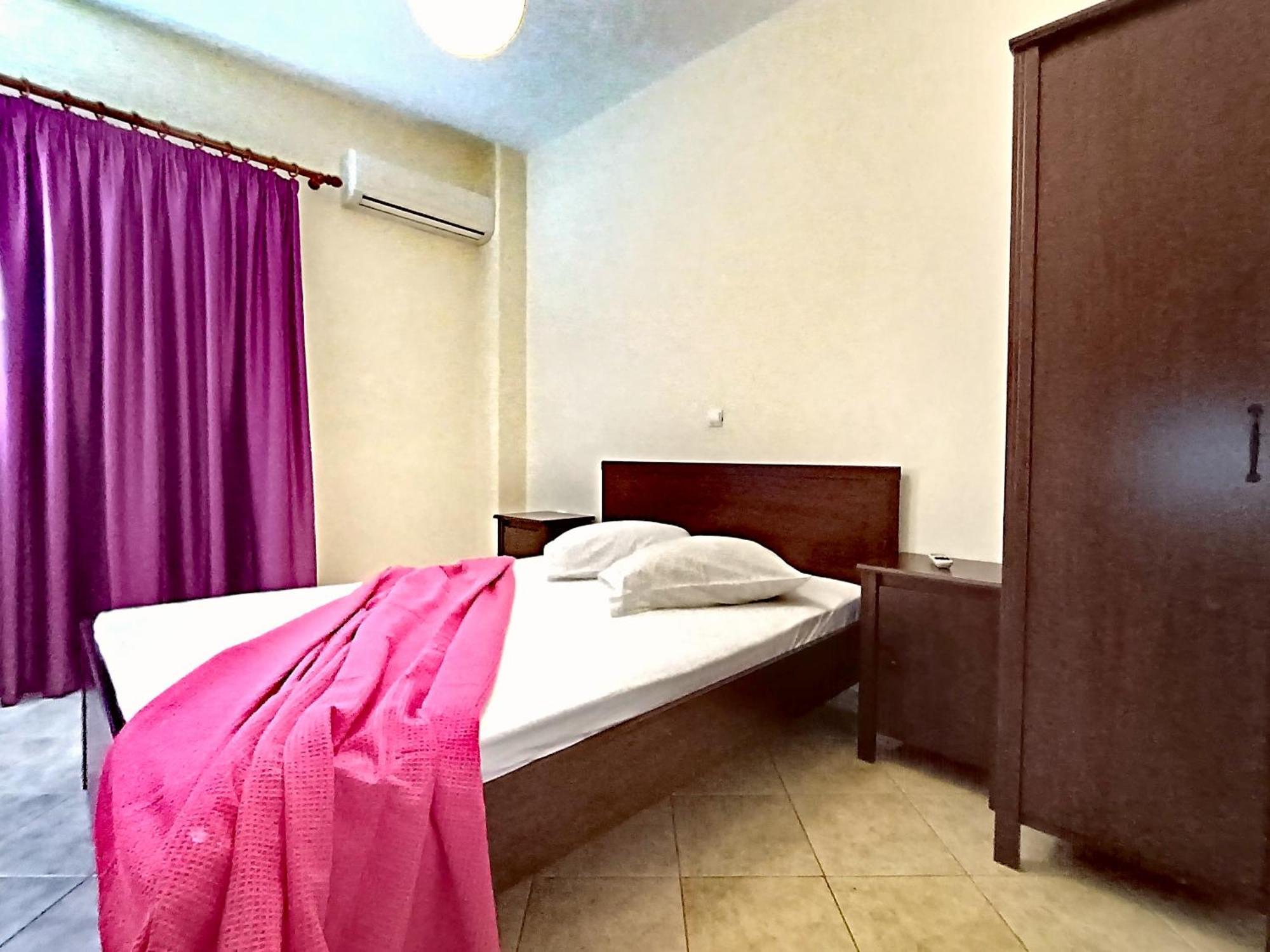 Giorgos Apartments Скала-Фуркас Екстер'єр фото