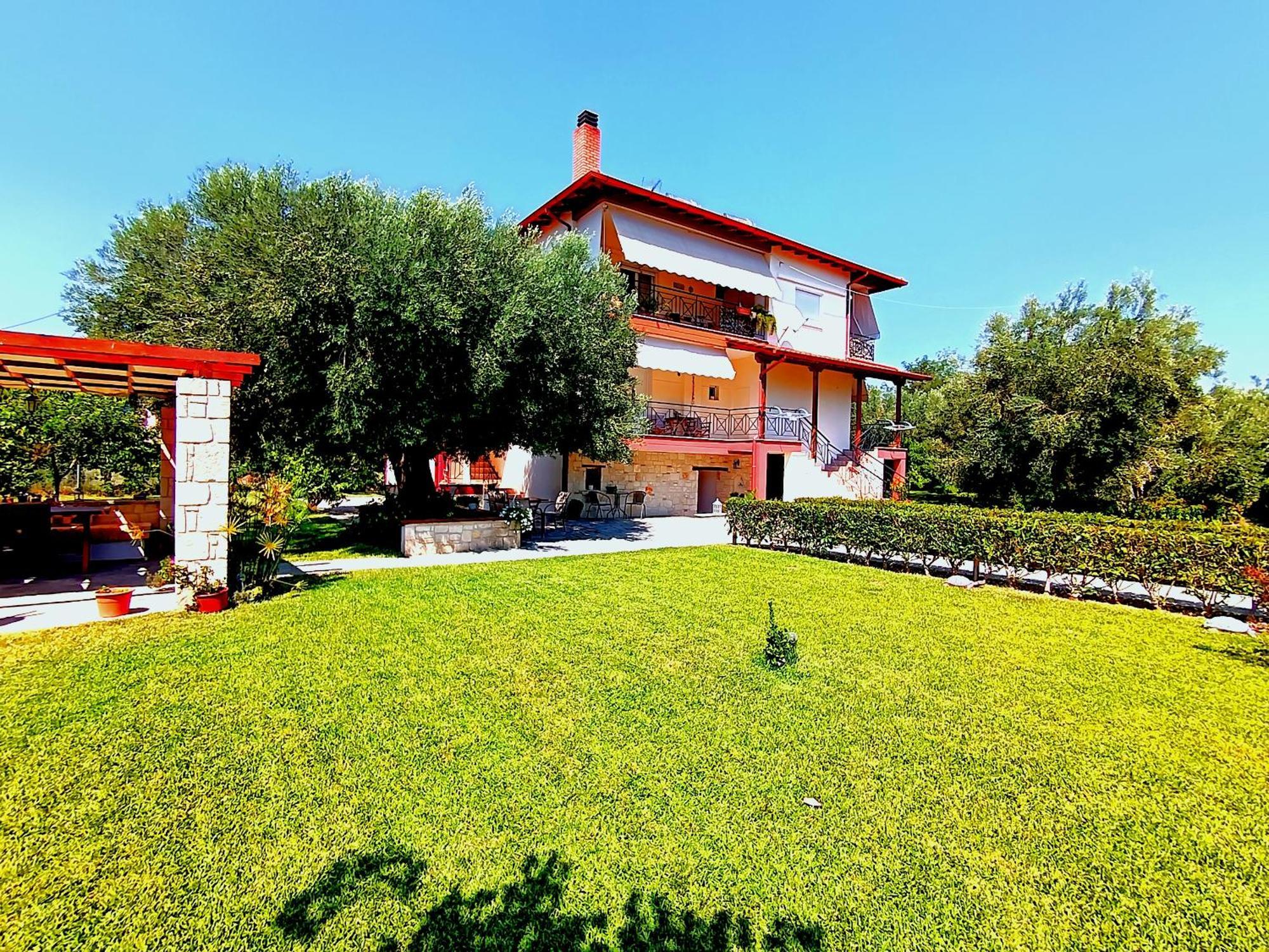 Giorgos Apartments Скала-Фуркас Екстер'єр фото