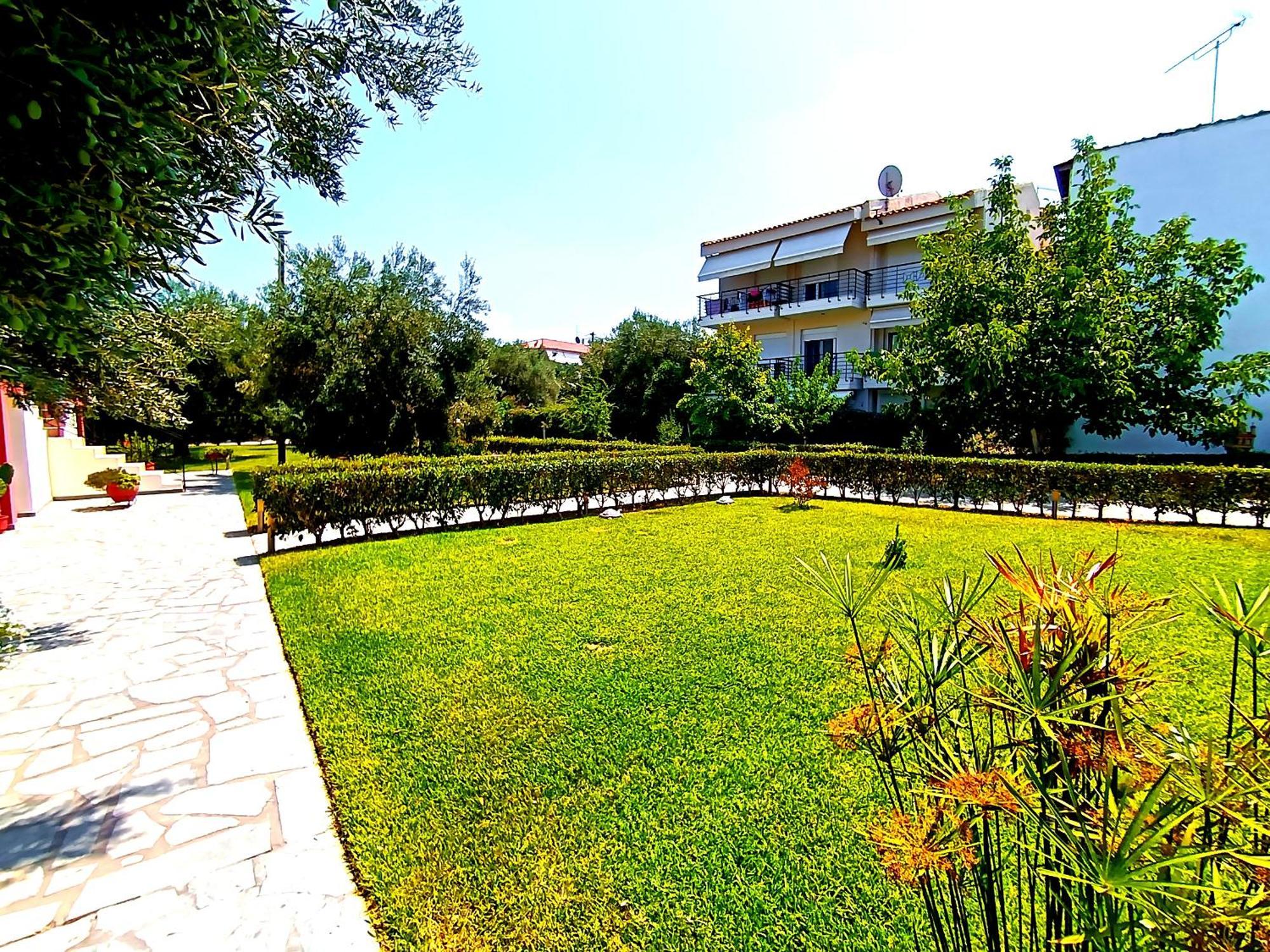 Giorgos Apartments Скала-Фуркас Екстер'єр фото